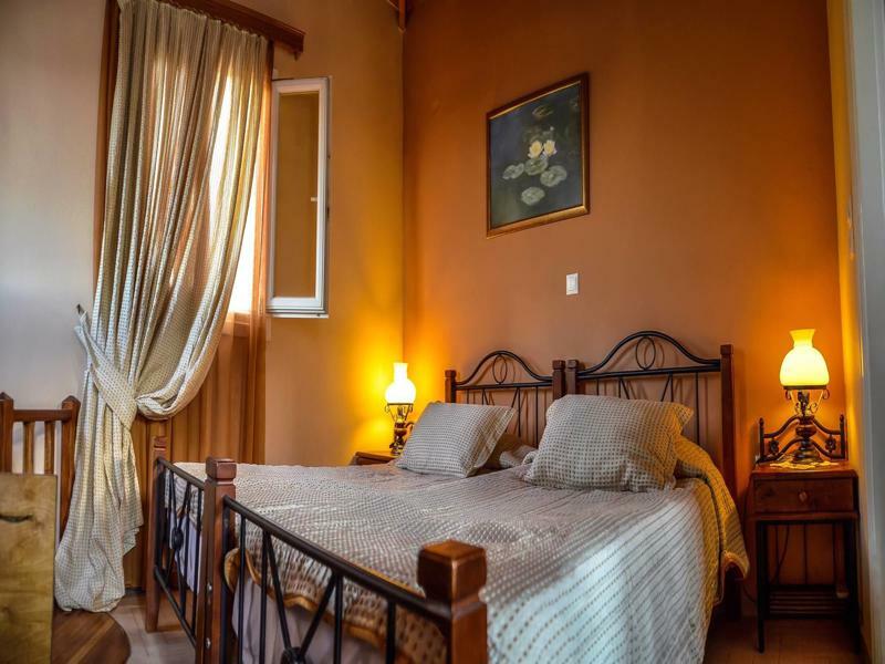 Apartment Mainades Maisonettes &