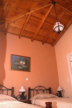 Mainades Maisonettes & Studios Apartment *