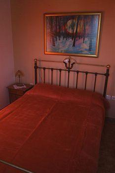 Апартаменты Mainades Maisonettes & Studios Menites